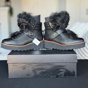 Coach Urban Hiker Shearling Boots Black Leather Fur Platform Women's 6M NWT